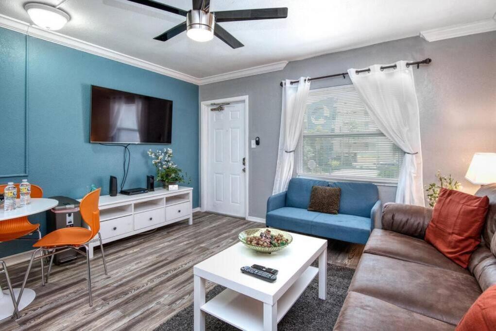 Sunset Beach Suites Of Madeira Beach! Pet Friendly Summer Getaway! Steps To Beach! - Suite 10 St. Pete Beach Eksteriør bilde